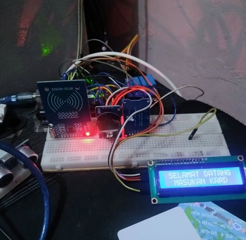 Presensi Log Offline CSV Berbasis RFID e-KTP